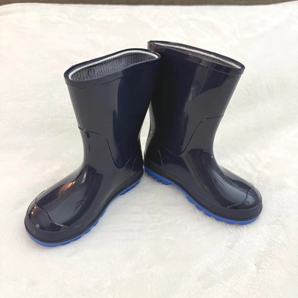 Navy Blue‎ Kids Rubber Rain Boots Made in Canada Size 7-8 Waterproof Lug Sole